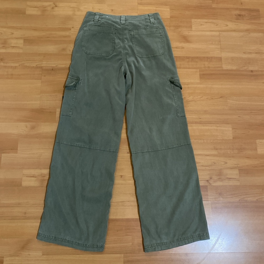 American Eagle High Rise Baggy Wide Leg Cargo Pants Olive Green‎ Size 0 Short - Picture 9 of 12